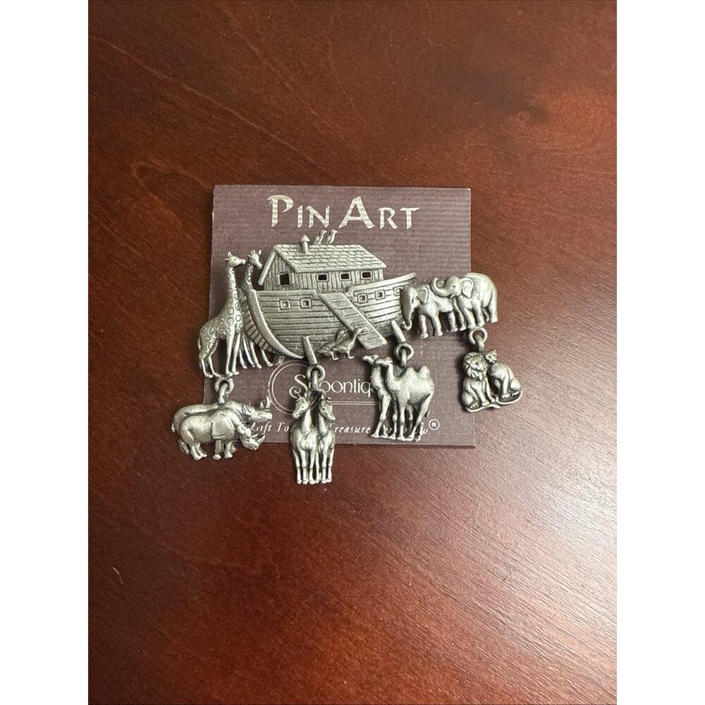 JJ Jonette Noah’s Ark Jewelry Pin Brooch With Dangles Animal‎ Charms Vintage